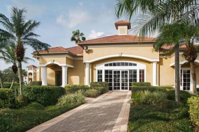 Great 1BD resort condo in Port Lucie with great amenities including pool